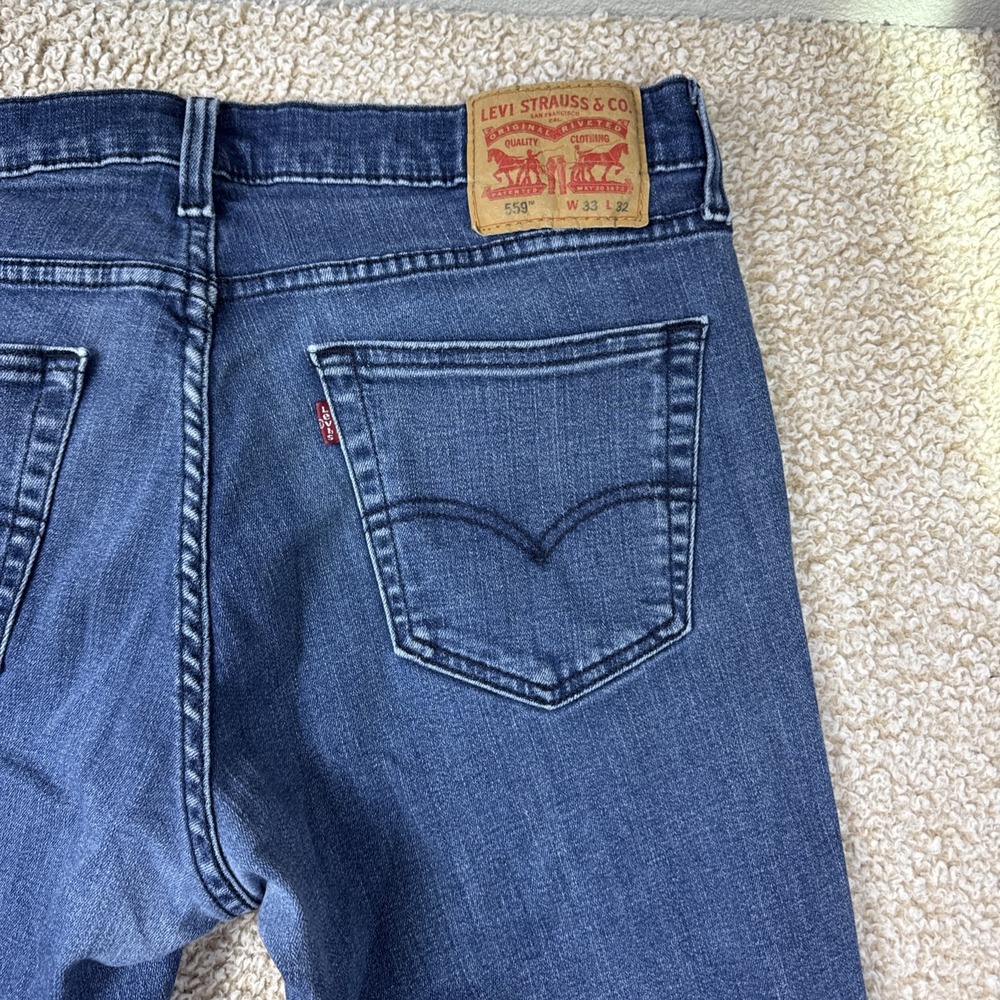 Levis 559 Jeans Mens 33x32 Blue Relaxed Straight Fit Denim Pants Classic Zip Fly - Picture 12 of 15